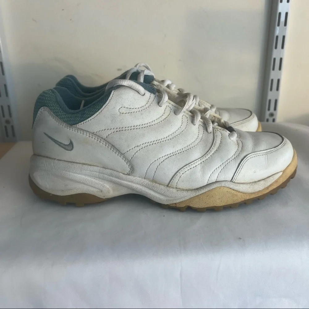 Vintage Nike Air Golf Shoes White Blue Womens Size 8 Classic Vintage Retro